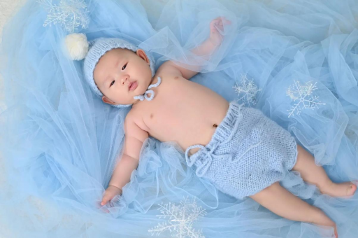 莱州满月宝宝放屁臭 莱州满月宝宝放屁臭